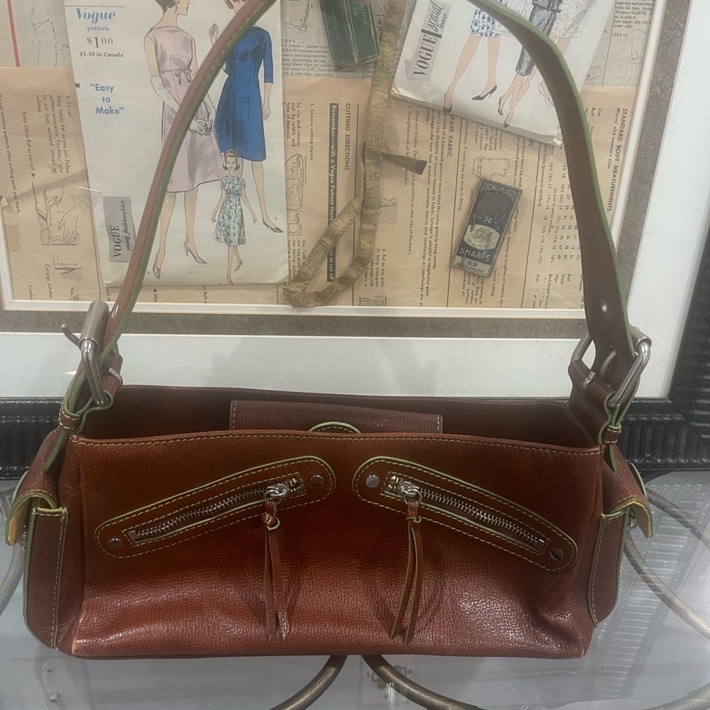 ✨HYPE✨Brown Shoulder Bag